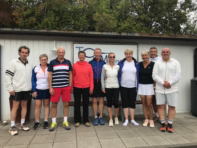 Gerlinde Hoffmann und Karl-Heinz Göbel gewinnen Senioren-Mixed Turnier!